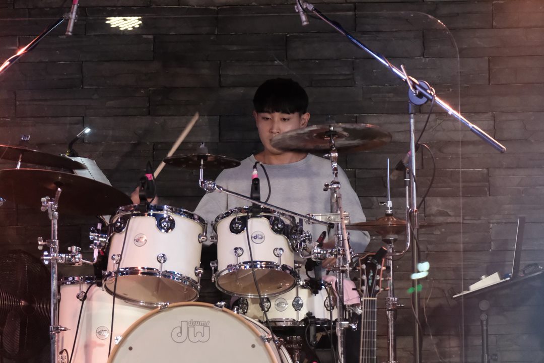 김경빈