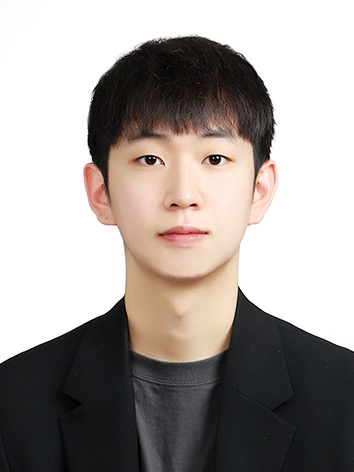 김동욱